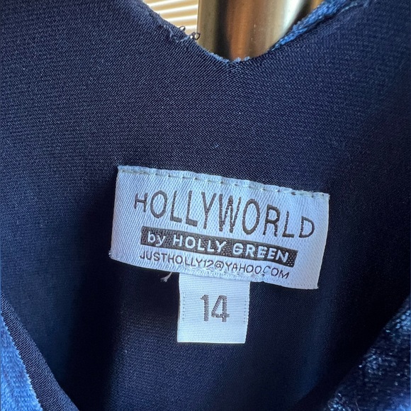 Hollyworld Crushed Velvet Dress | 14 - Picture 5 of 7